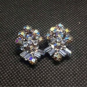 Vintage Aurora Borealis Crystal Clip On Earrings‎ Jewelry, 1”, wedding party